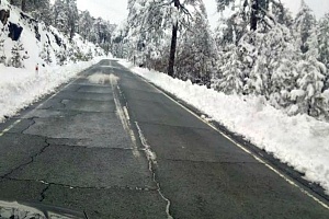 Παγετός στα ορεινά, οι δρόμοι προς Τρόοδος μόνο για συγκεκριμένα οχήματα