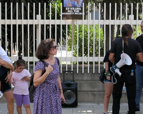 Οι μονογονιοί καλούν τα κόμματα να τοποθετηθούν δημόσια για την εξάλειψη της συμβίωσης