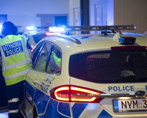 Γι’ αυτό επιτέθηκε σε μάνα και κόρη ο 18χρονος, με κάταγμα σπονδύλου η 81χρονη