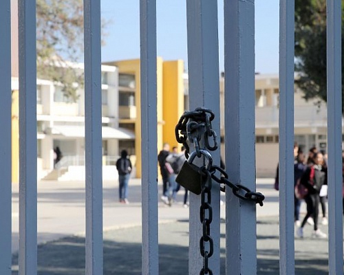 Ενώπιον της Βουλής εισήγηση για οικονομική αυτονόμηση των σχολείων