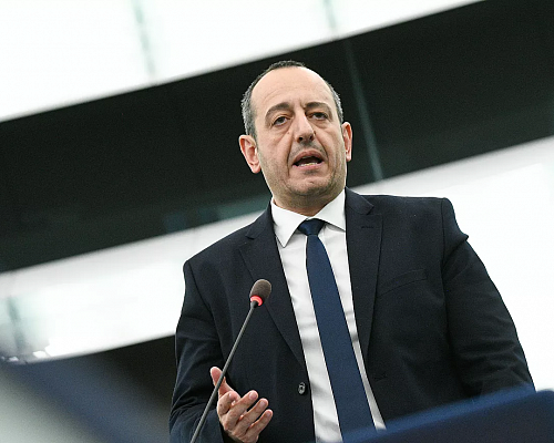 Πολιτικό φιάσκο: Χαμένη η Κύπρος από αποτυχημένη πρωτοβουλία του Γεάδη στο Ευρωκοινοβούλιο