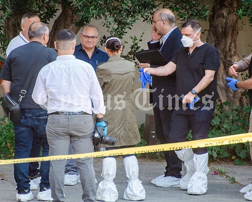 Δε λέει κουβέντα για τον φόνο του Αργυρού ο ύποπτος, εν αναμονή εξετάσεων στα μαχαίρια
